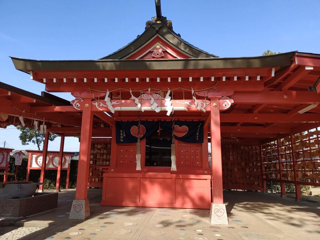 「恋木神社」本殿