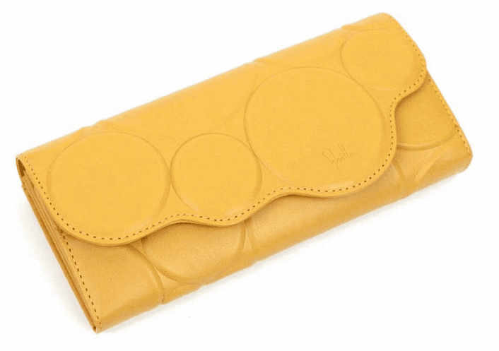 2026年の四緑木星のラッキーカラー長財布「sybilla シルクロ マスタード」